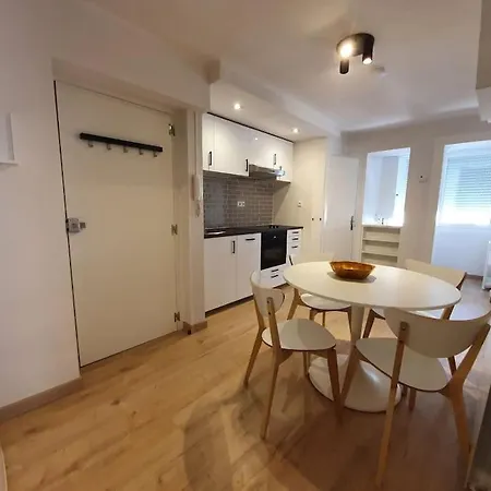 Acogedor Piso En El Centro De