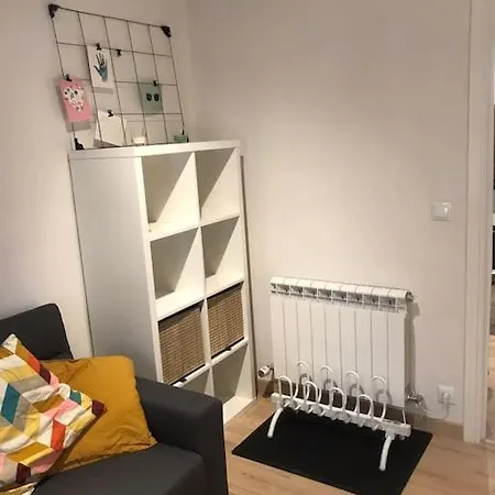 Acogedor Piso En El Centro De 아파트 *