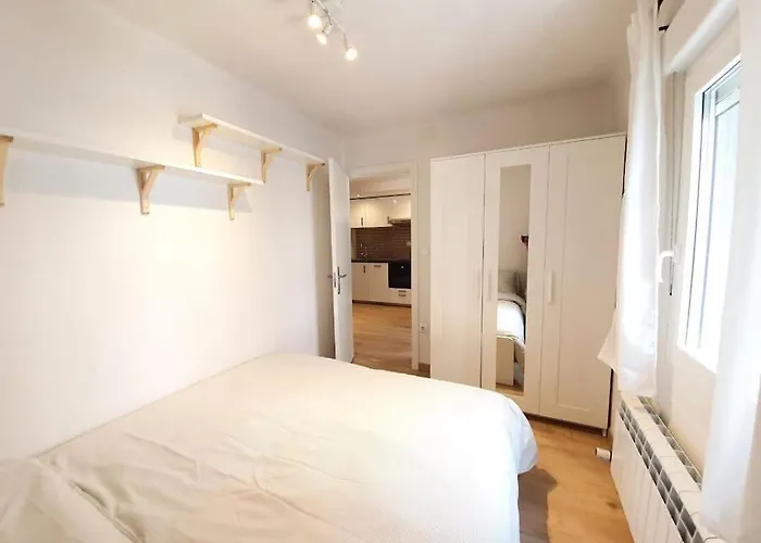 Acogedor Piso En El Centro De * Sabiñánigo